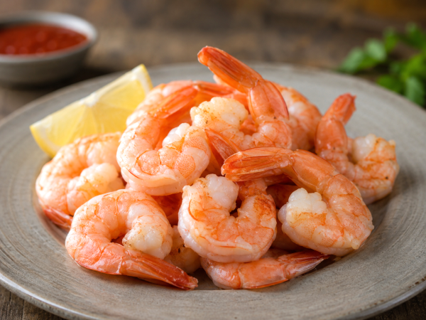 Des crevettes cuites vendues en barquette et au rayon poissonnerie sont rappelées dans toute la France