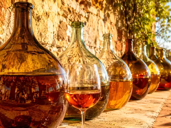 Connaissez-vous le Rancio, ce vin oxydatif aux notes de noix et de figues ?