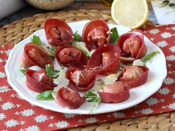 Bresaola : 3 idées rapides pour changer du simple plateau de charcuterie