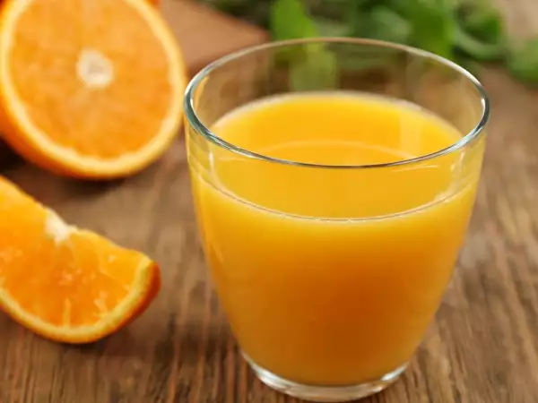 Votre bouteille affiche “nectar” plutôt que “jus” ? Cherchez ce pourcentage sur l’étiquette
