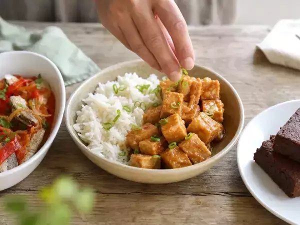 Menu du jour, 6 octobre : sardines en escabèche, tofu général tao et brownie protéiné
