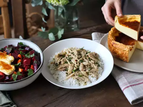 Menu du jour, 1 octobre : une salade de betteraves au halloumi, un poulet vapeur au gingembre et un flan pâtissier crémeux