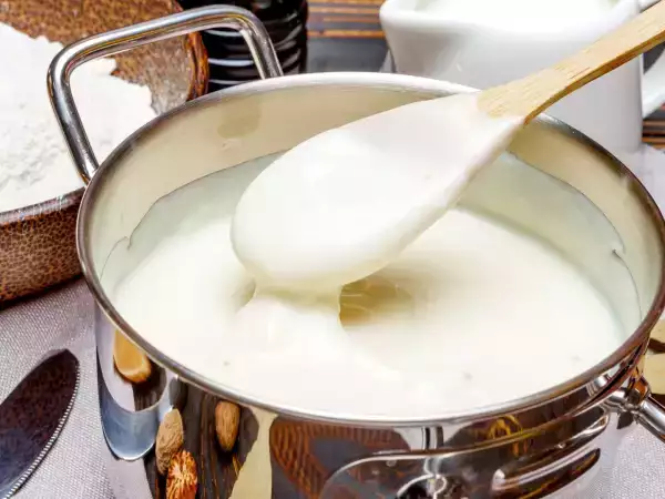 Béchamel ratée ? Que faire si elle est trop épaisse ou grumeleuse