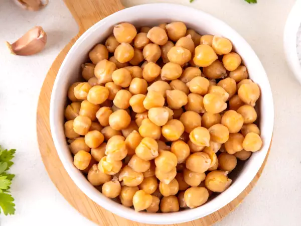 Pois chiches : faut-il vraiment ajouter du bicarbonate dans l’eau de cuisson ?