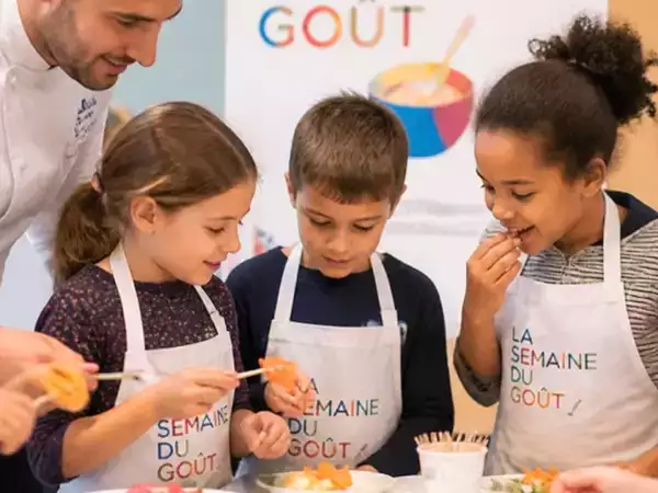 Semaine du Goût 2026 : organisez une dégustation à l’aveugle avec les enfants !