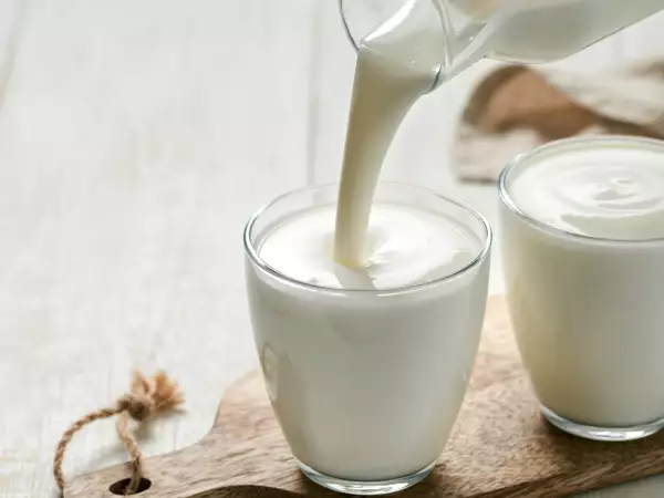 Votre bouteille porte la mention « kéfir doux » ? Elle peut être plus proche d’un yaourt à boire