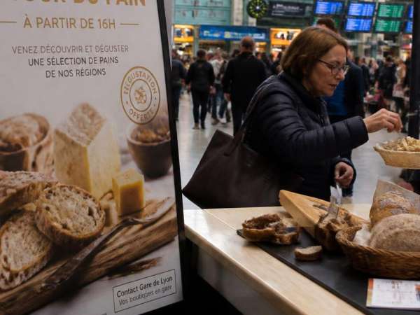 Vous passez par la Gare de Lyon après 16 h ? Une dégustation autour du pain commence aujourd’hui