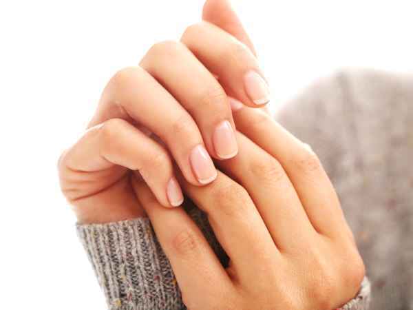Ce que vos ongles révèlent de votre santé : Signes et soins essentiels !