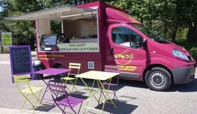 Niam Baï, le Food truck de Tiare et Benoît à Annecy