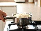 Dossiers: La meilleure façon de conserver le riz cuit pour qu’il reste moelleux le lendemain