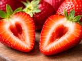 Dossiers: Pourquoi certaines fraises ont des trous à l’intérieur et ce que cela signifie vraiment