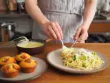Dossiers: Menu du jour, 14 mai : muffins au chorizo, spaghetti carbonara d'avocat et tarte au citron