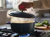 Dossiers: Couvrez-vous toujours vos casseroles ? Découvrez comment cela peut transformer vos plats