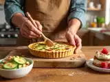 Dossiers: Menu du jour, 3 juin : une salade épicée, une quiche au saumon et un tiramisu aux framboises