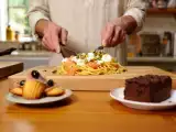 Dossiers: Menu du jour, 20 juin : madeleines jambon et olives, lasagnes au saumon et gâteau au chocolat