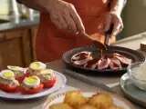Dossiers: Menu sans gluten, 29 juin : Tomates farcies au thon, aiguillettes de canard et noix de coco