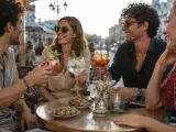 Dossiers: Pourquoi en France les cocktails précèdent le repas, alors qu’en Espagne ils viennent souvent après ?