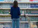 Dossiers: Les eaux enrichies sont partout : faut-il vraiment payer plus cher pour s'hydrater ?