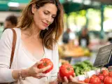 Dossiers: El truco sencillo para que los tomates no maduren antes de tiempo
