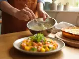 Dossiers: Menu du jour, 6 juillet : un tartare frais, une quiche légère et un cake moelleux
