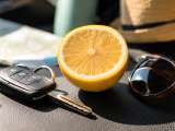 Dossiers: Sentir du citron contre le mal des transports: vraie bonne idée ou remède de grand-mère?