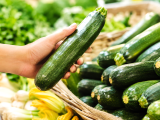 Dossiers: Courgettes au supermarché : les indices faciles pour repérer celles qui sont vraiment fraîches
