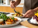 Dossiers: Menu du jour, 15 août : tartines sucrées-salées, salade de gnocchi croustillants et bingsu à la mangue
