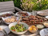 Dossiers: Après un barbecue, ne laissez jamais les restes sur la table au-delà de cette durée...