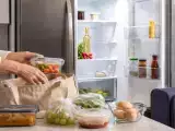 Dossiers: Mode vacances du frigo : quels aliments retirer avant de partir ?