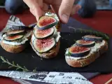 Dossiers: Bruschetta aux figues, miel et fromage frais : l’idée chic et facile pour l’apéritif