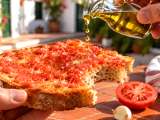 Dossiers: Votre pan con tomate devient mou ? Voici le geste qui change tout