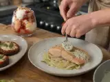 Dossiers: Menu sans gluten, 2 septembre : saveurs estivales avec des mini pizzas d'aubergine et un pavé de saumon