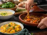 Dossiers: Menu végétarien, 6 septembre : soupe de panais, un tajine riche en légumes et une salade d'oranges au sirop de caramel