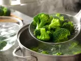 Dossiers: Comment cuire le brocoli pour qu’il reste bien vert et légèrement croquant ?