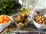 Dossiers: Menu végétarien, 20 octobre : carottes râpées aux pommes, falafels au air fryer