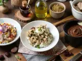 Dossiers: Menu sans gluten, 28 octobre : salade de riz composée, poulet chinois vapeur au gingembre, mousse au chocolat vegan