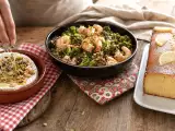 Dossiers: Menu du jour, 16 octobre : camembert rôti, brocolis et crevettes épicées, cake au citron express