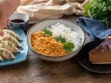 Dossiers: Menu du jour, 13 octobre : gyozas au poulet, dahl de lentilles corail et flan pâtissier au chocolat
