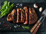 Dossiers: Votre viande perd beaucoup de jus à la découpe ? Attendre quelques minutes peut faire la différence