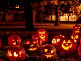 Dossiers: Halloween 2026 : combien les familles prévoient-elles de dépenser en bonbons et gourmandises ?