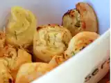 Recette Feuilletés au chèvre frais et au basilic