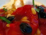Recette Confit de tomates, fruits secs coulis de poivron aux framboises