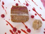 Recette Terrine de pain d'épice, chocolat, framboise et crème vanille et sa glace aux spéculoos