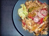 Recette Salade de nouilles chinoises à la vinaigrette soja-cacahuète