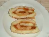 Recette Gâteau roulé à la confiture de pêches