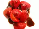 Recette Fraises au caramel de vinaigre balsamique et poivre