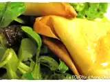 Recette Salade de mâche aux pruneaux, croustillants de chèvre au miel