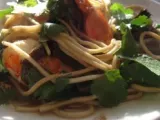 Recette Soupe asiatique aux crevettes, coriandre et saumon
