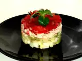 Recette Méli-mélo d'avocat-pommes, tomates-basilic & surimi