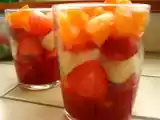 Recette Délicieuses verrines de fruits rouges et jaunes